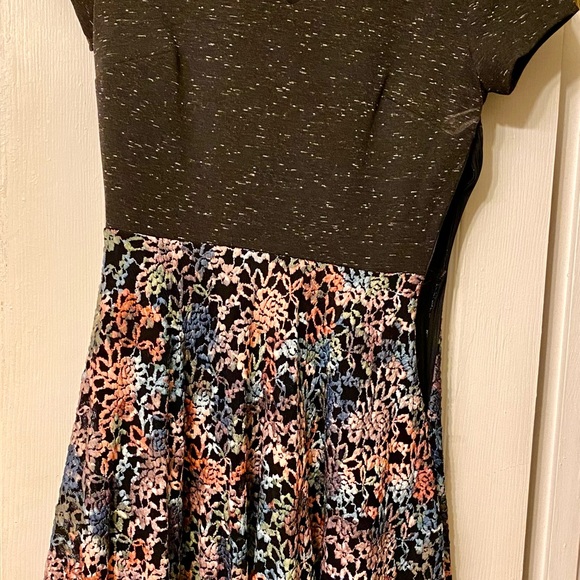 ❌Flowly Flower Dress - Picture 3 of 7